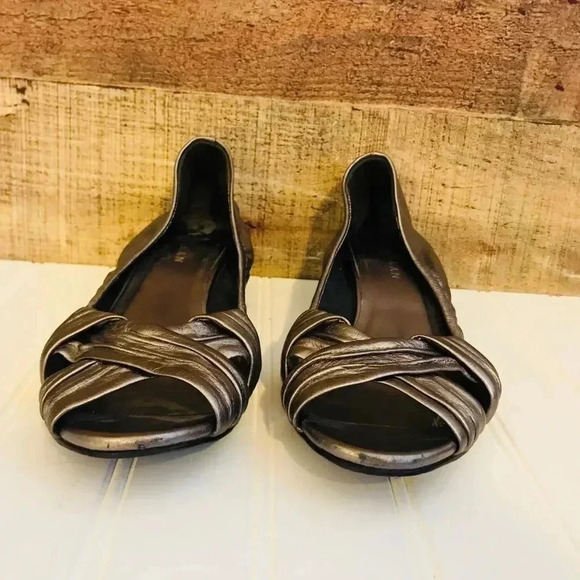 Cole Haan Metallic Nike Air Leather Wedges - Picture 4 of 7